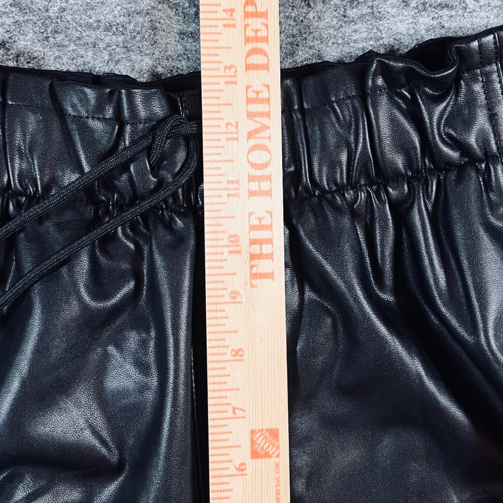 Abercrombie & Fitch Vegan Leather Pants Womens M Black Paperbag‎ Waist Edgy Chic - Picture 10 of 11